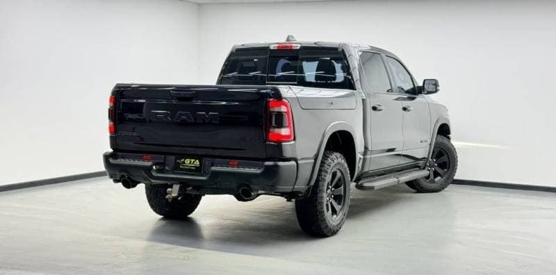 2024 RAM 1500 thumbnail 4