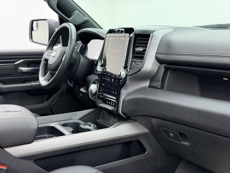 2024 RAM 1500 thumbnail 7