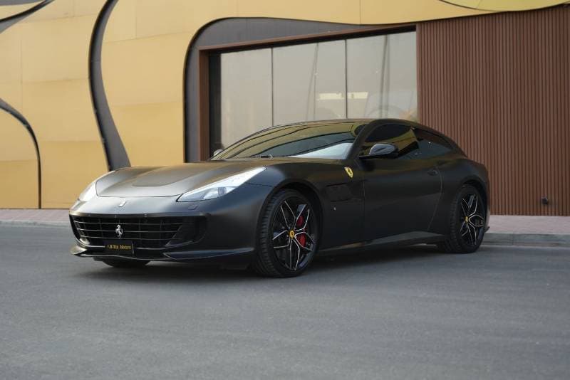 2018 Ferrari GTC4 thumbnail 10