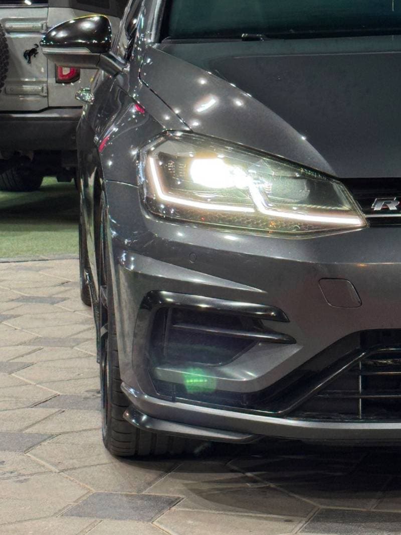 2018 Volkswagen Golf thumbnail 5