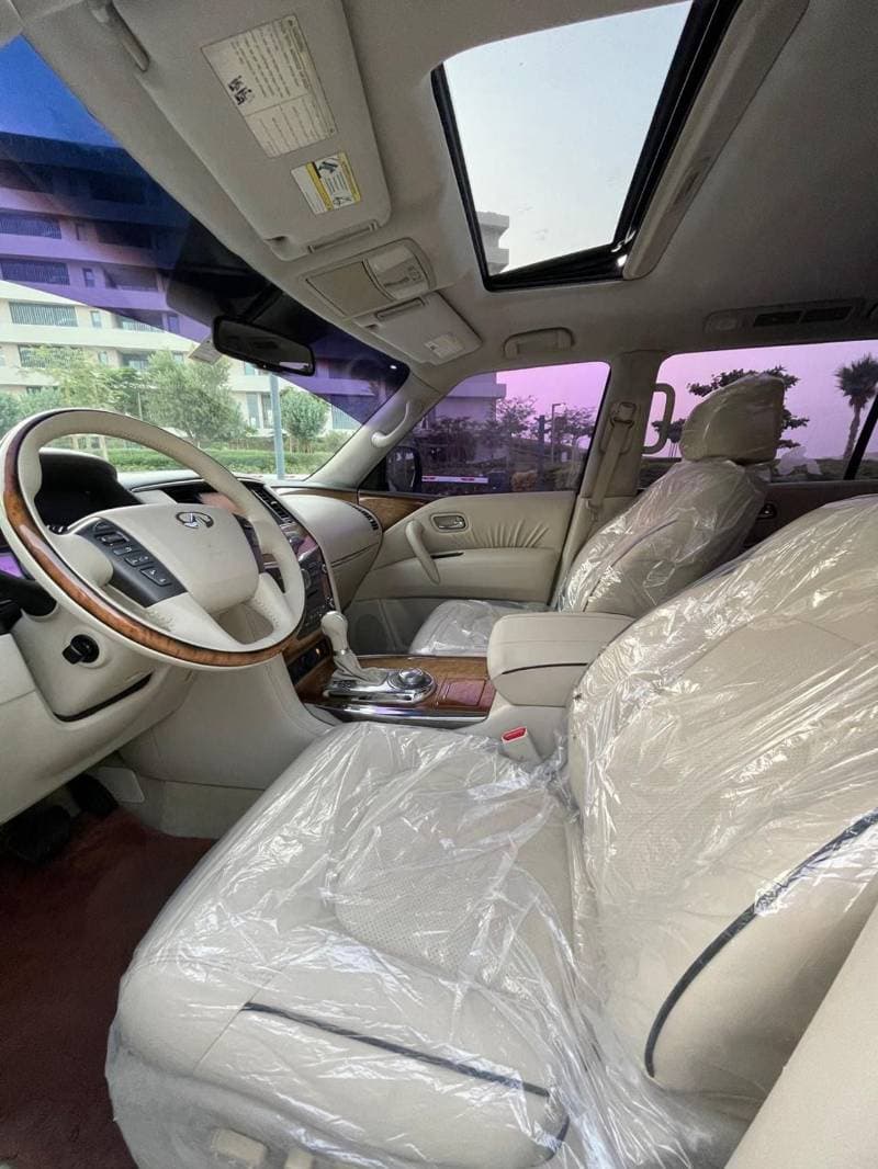 2012 Infiniti QX56 thumbnail 9