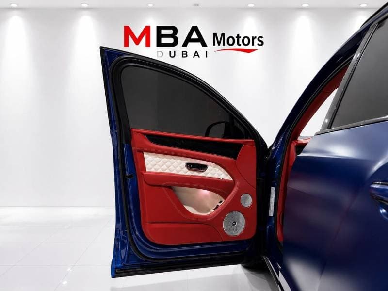 2022 Bentley Bentayga thumbnail 8