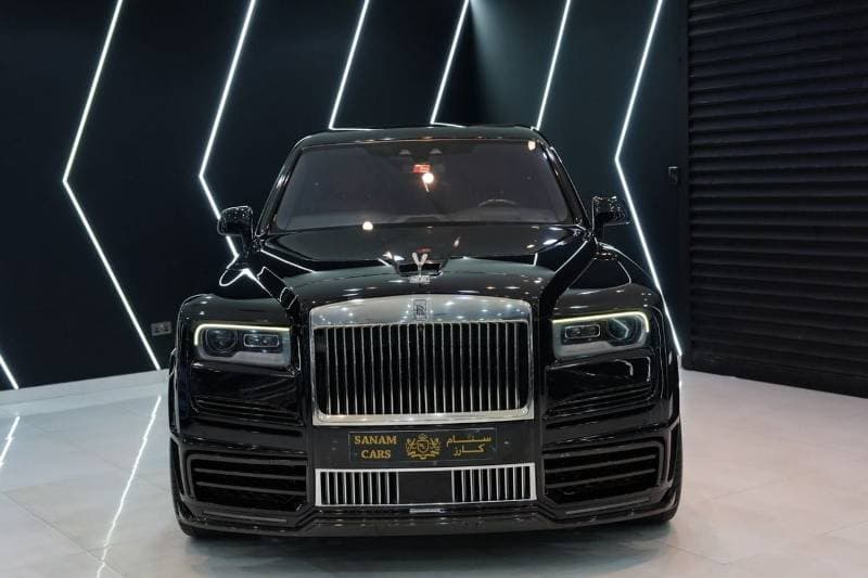 2021 Rolls Royce Cullinan thumbnail 2