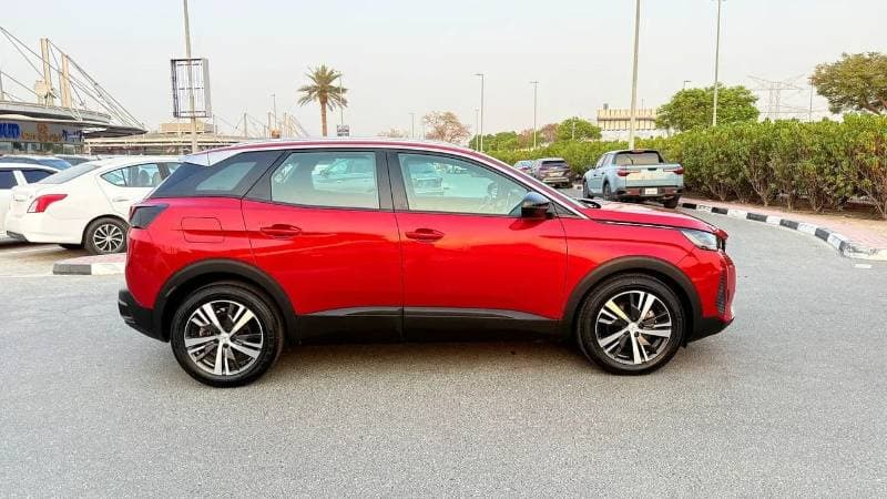 2023 Peugeot 3008 thumbnail 6