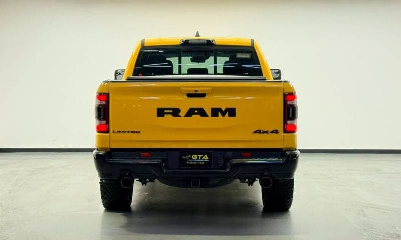 2022 RAM 1500 thumbnail 5