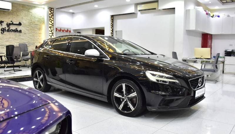 2018 Volvo V40