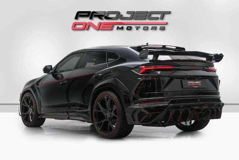 2021 Lamborghini Urus thumbnail 4