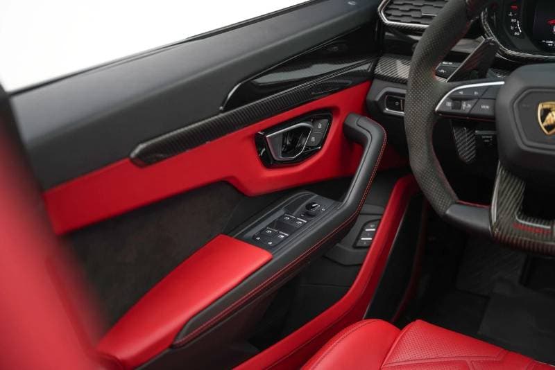 2021 Lamborghini Urus thumbnail 10