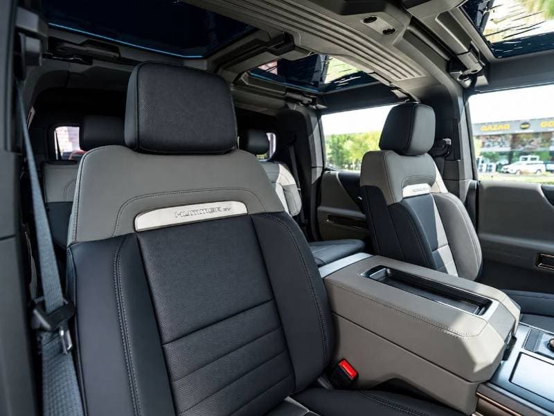 2024 GMC Hummer EV thumbnail 9