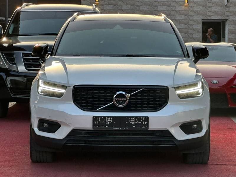 2020 Volvo XC40