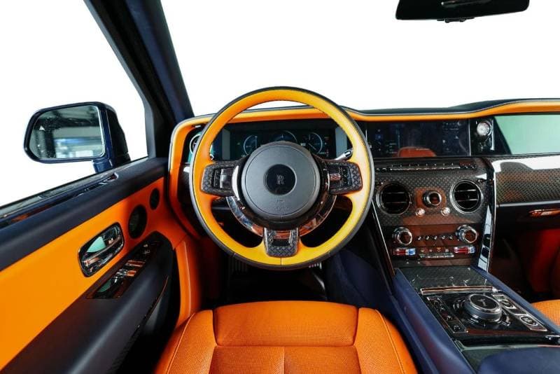 2025 Rolls Royce Cullinan thumbnail 10