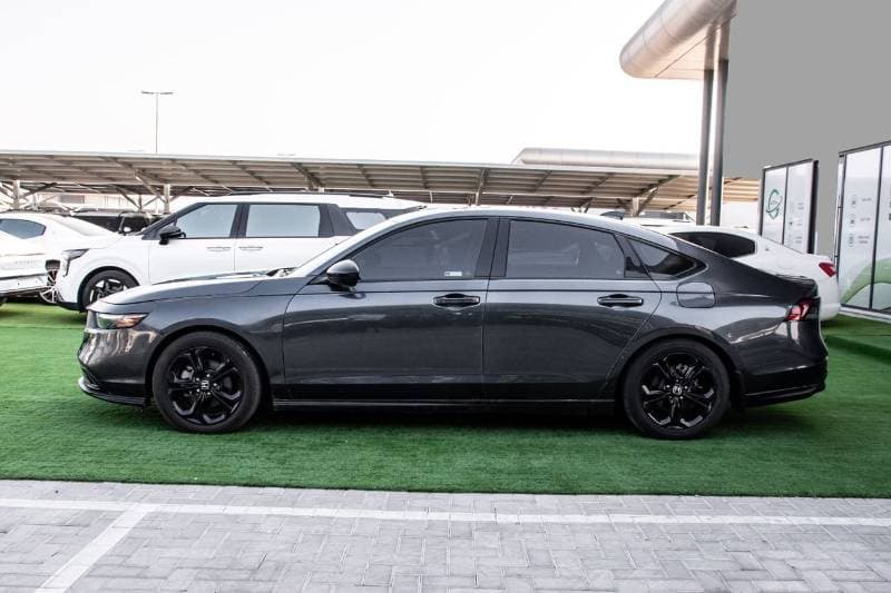 2025 Honda Accord thumbnail 10