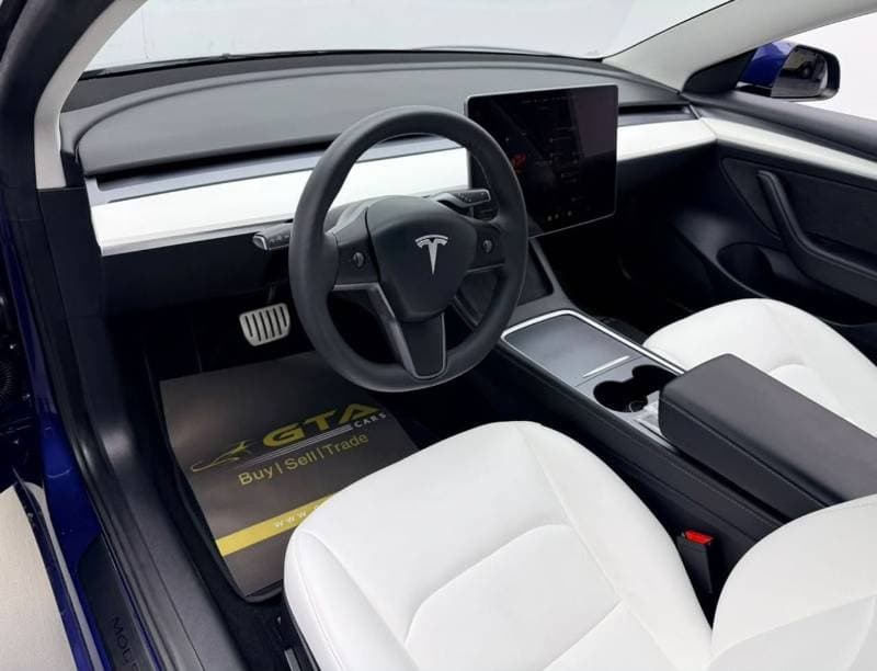 2023 Tesla Model 3 thumbnail 10