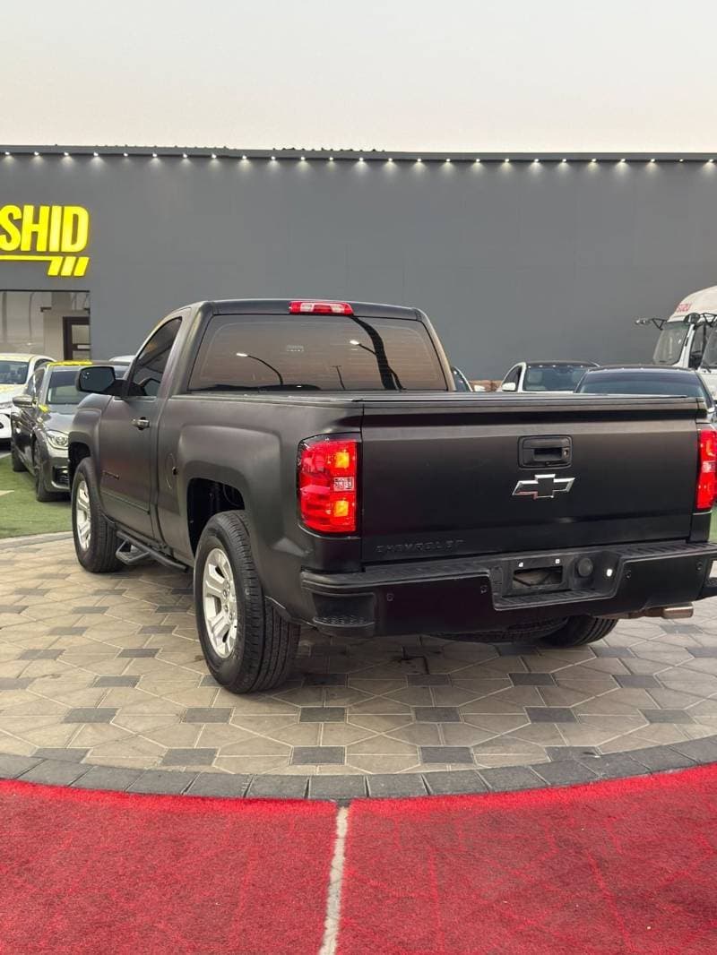 2015 Chevrolet Silverado thumbnail 7
