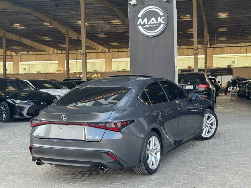 2023 Lexus IS300 thumbnail 3