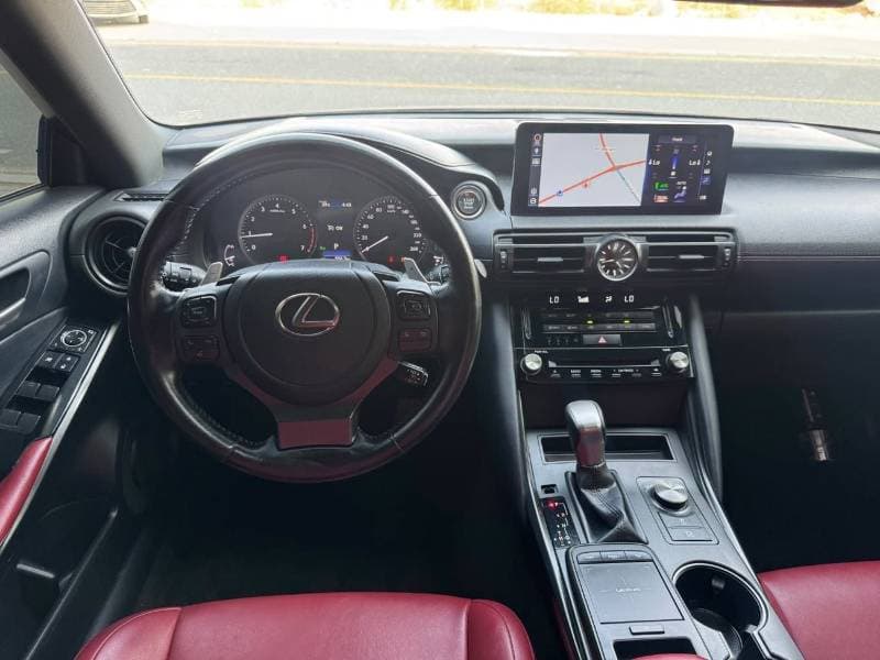 2023 Lexus IS300 thumbnail 7