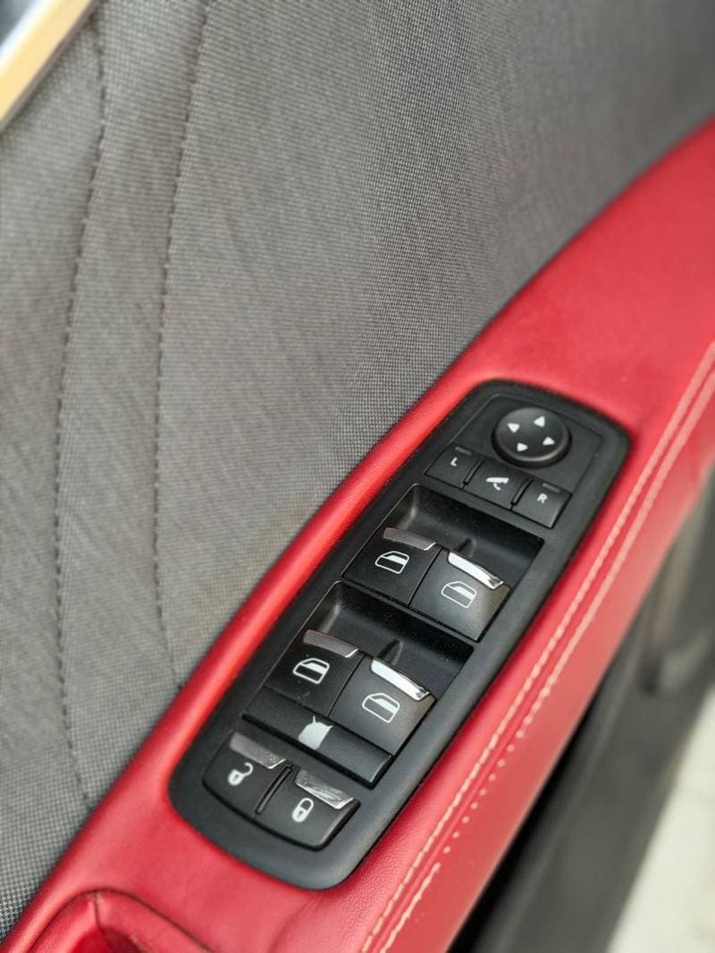 2018 Maserati Ghibli thumbnail 10