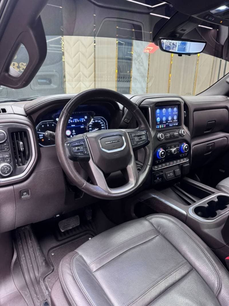 2022 GMC Sierra thumbnail 4