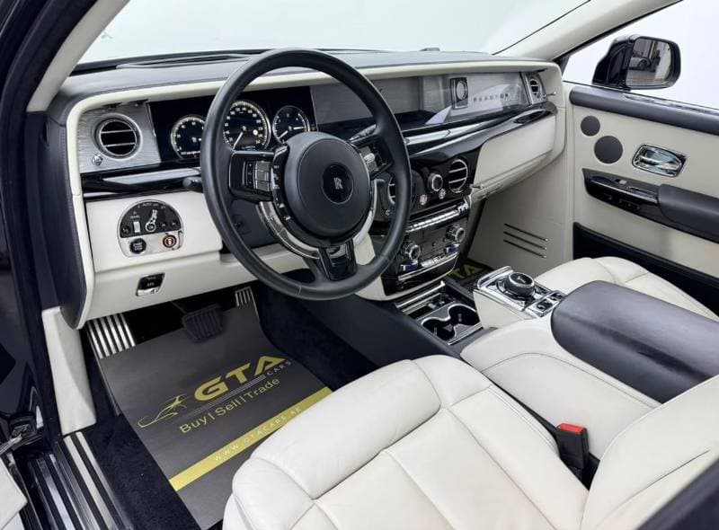 2018 Rolls Royce Phantom thumbnail 10