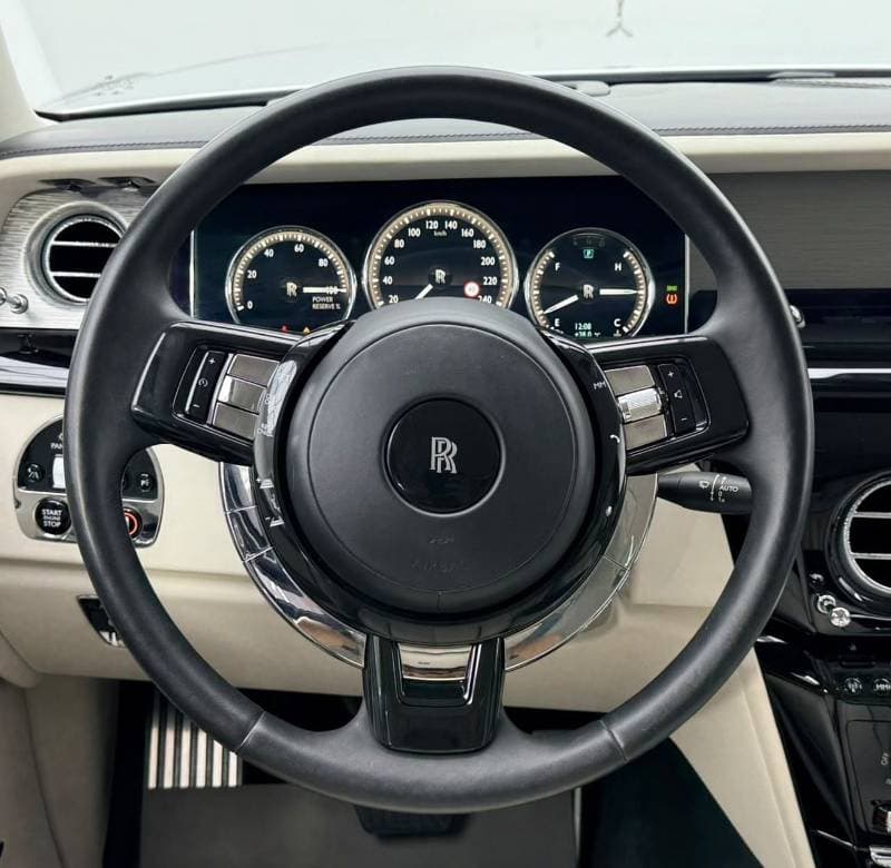 2018 Rolls Royce Phantom thumbnail 7
