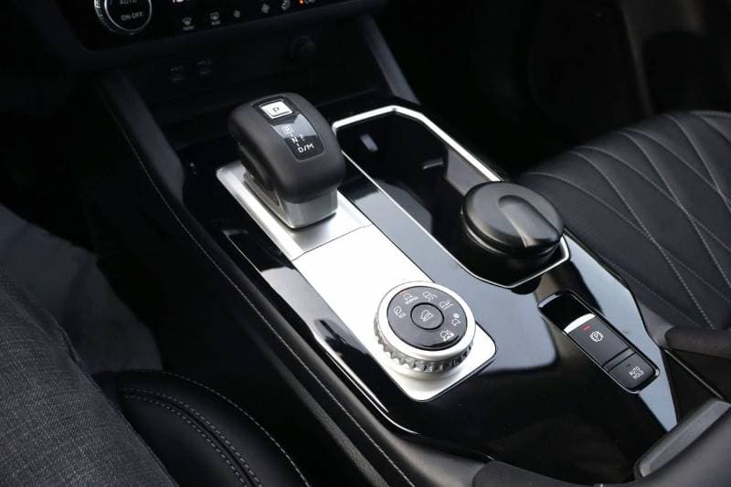 2026 Mitsubishi Outlander Sport thumbnail 9