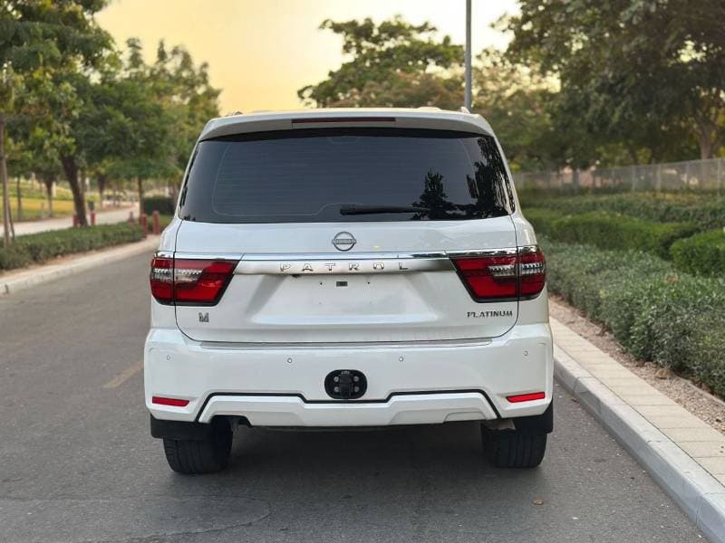 2023 Nissan Patrol thumbnail 6
