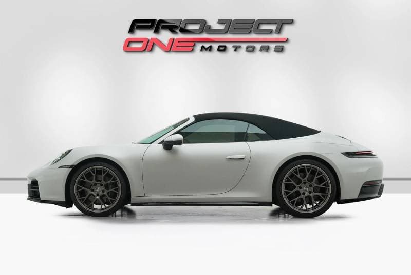 2025 Porsche 911 thumbnail 3