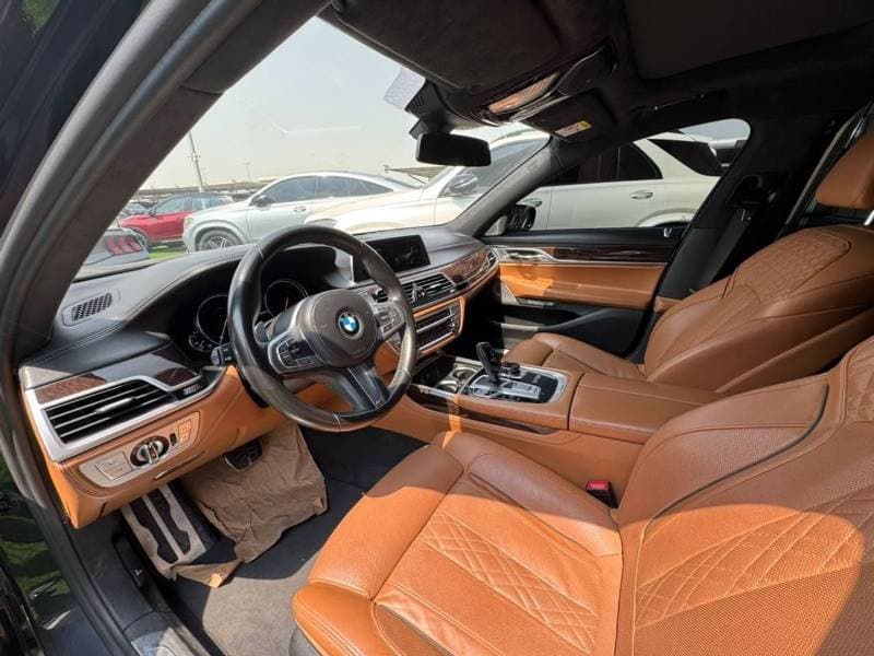 2018 BMW M760Li thumbnail 10