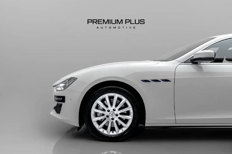 2021 Maserati Ghibli thumbnail 9