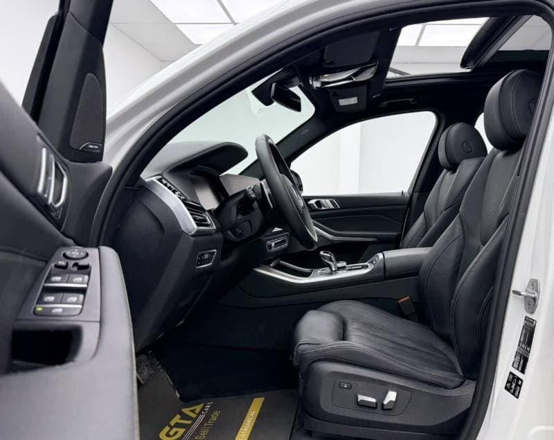 2020 BMW X5 thumbnail 8