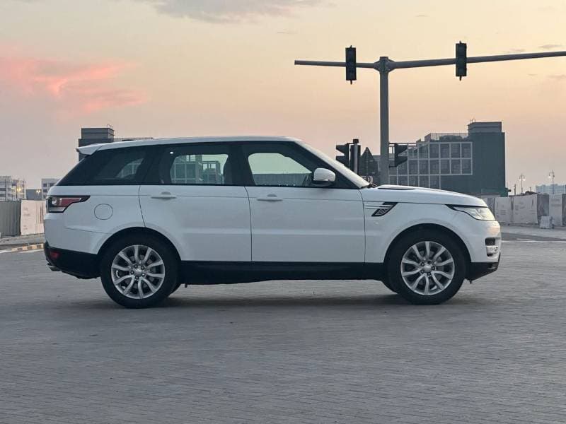 2015 Land Rover Range Rover Sport thumbnail 9