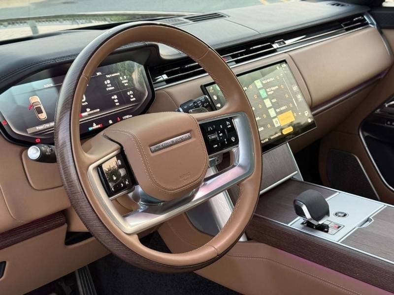 2024 Land Rover Range Rover thumbnail 10