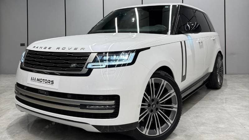2024 Land Rover Range Rover thumbnail 2