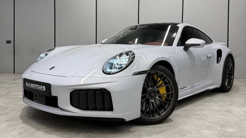 2026 Porsche 911 thumbnail 4
