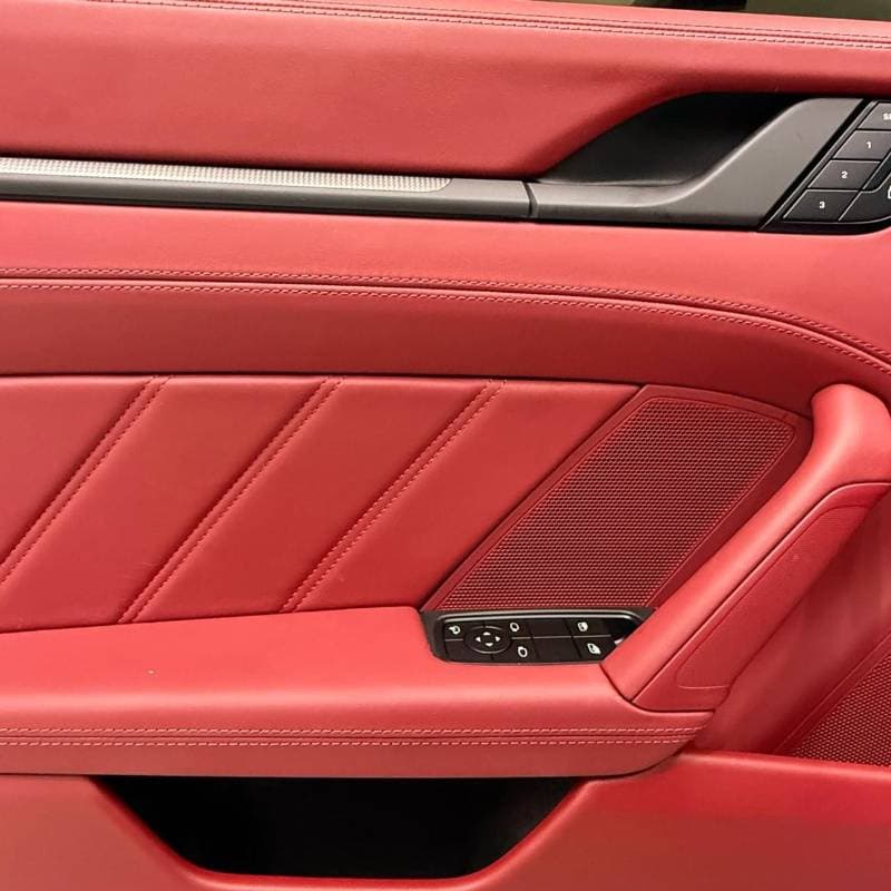 2026 Porsche 911 thumbnail 10