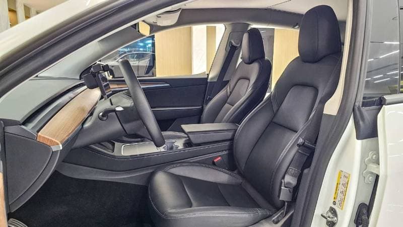 2022 Tesla Model Y thumbnail 7
