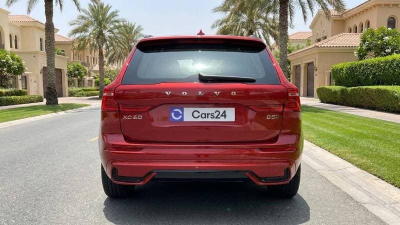 2022 Volvo XC60 thumbnail 4
