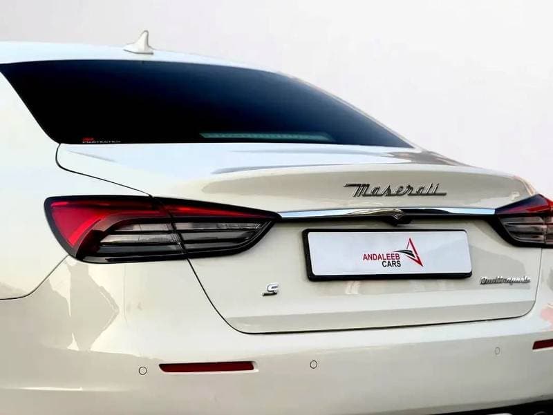 2020 Maserati Quattroporte thumbnail 6