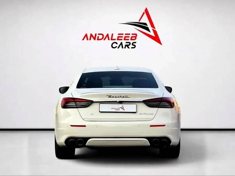 2020 Maserati Quattroporte thumbnail 4