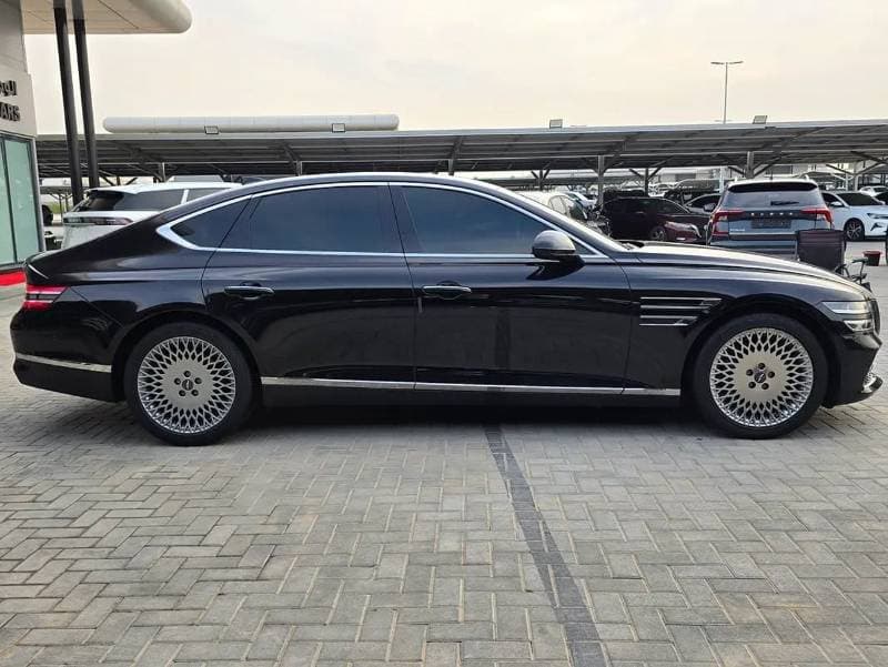 2022 Genesis G80 thumbnail 8