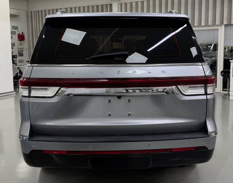 2022 Lincoln Navigator thumbnail 4