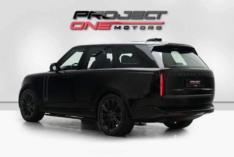 2026 Land Rover Range Rover thumbnail 4