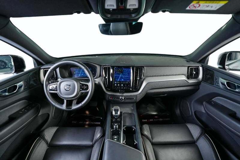 2023 Volvo XC60 thumbnail 9