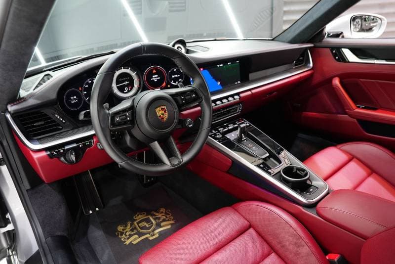 2021 Porsche 911 thumbnail 5