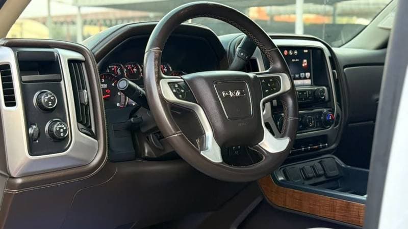 2016 GMC Sierra thumbnail 7