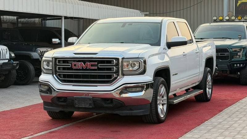 2016 GMC Sierra thumbnail 2