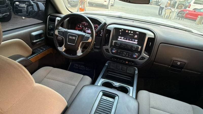 2016 GMC Sierra thumbnail 8