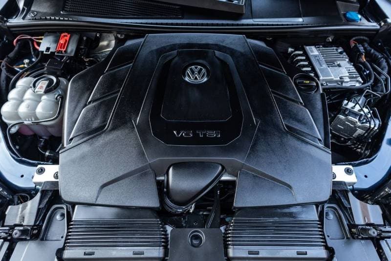 2023 Volkswagen Touareg thumbnail 10