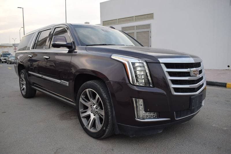 2016 Cadillac Escalade ESV thumbnail 4
