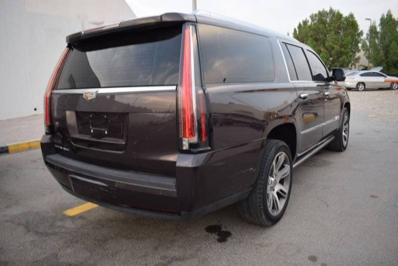 2016 Cadillac Escalade ESV thumbnail 8